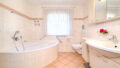 Badezimmer 2