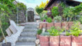 Terrasse im oberen Garten