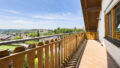 großer Balkon im DG