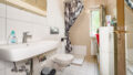 Tageslichtbad mit Dusche