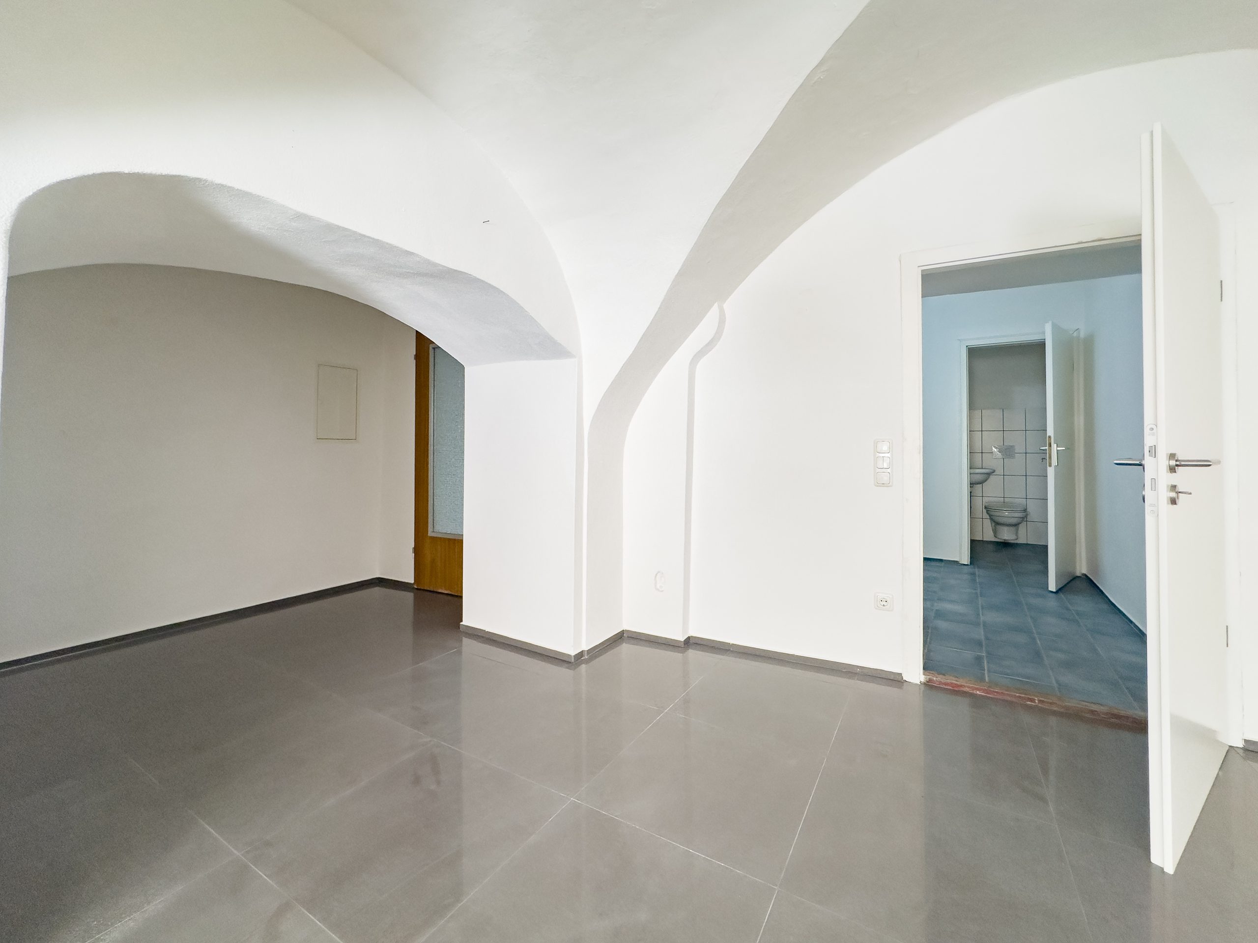 Zugang zur Küche und zum WC