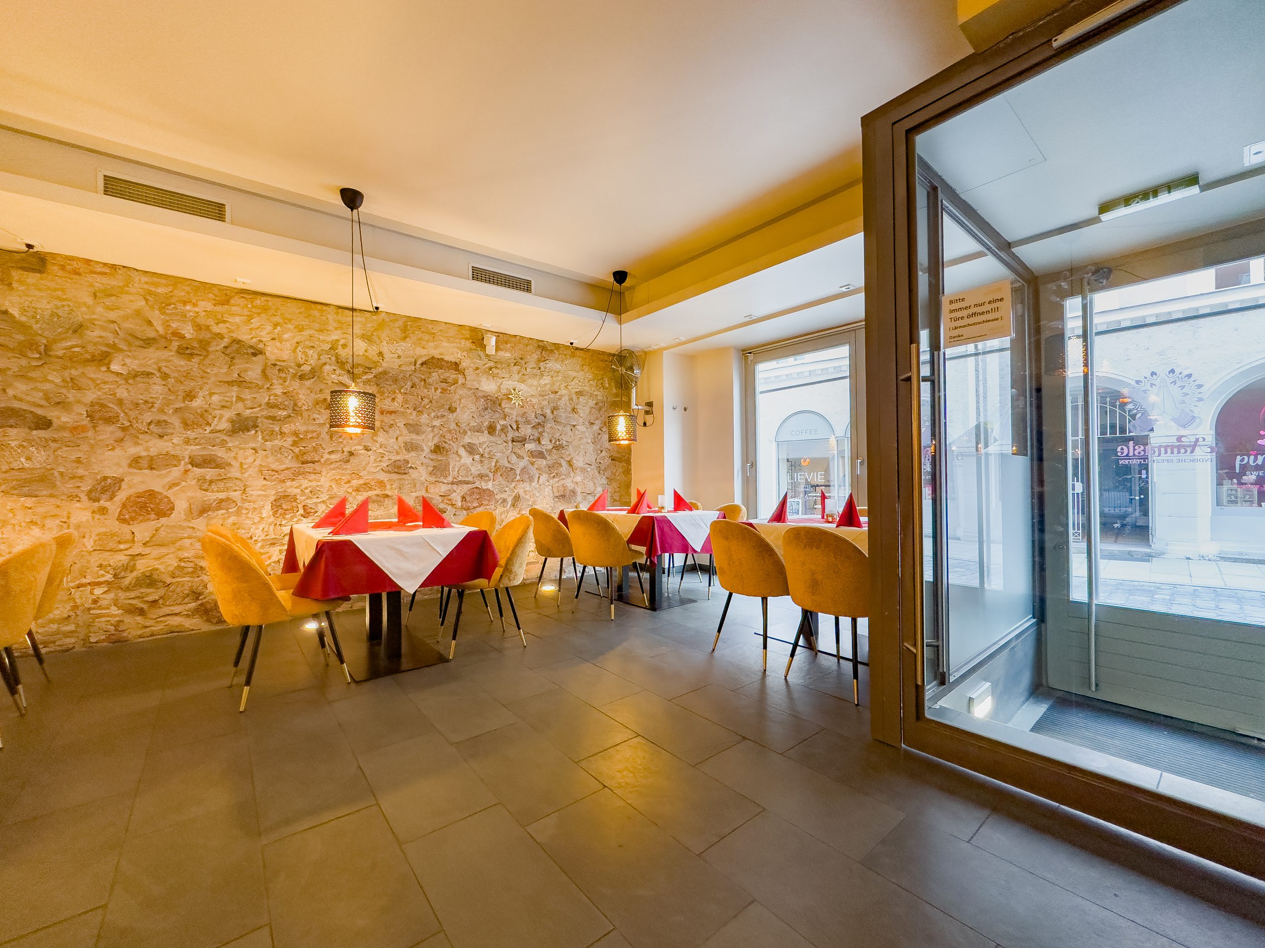 Eingangsbereich - Restaurant