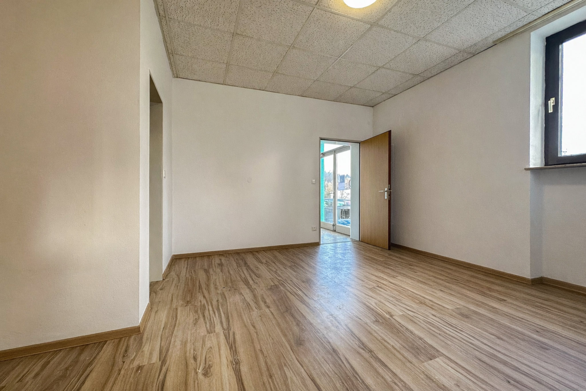 Zugang Gewerbefläche