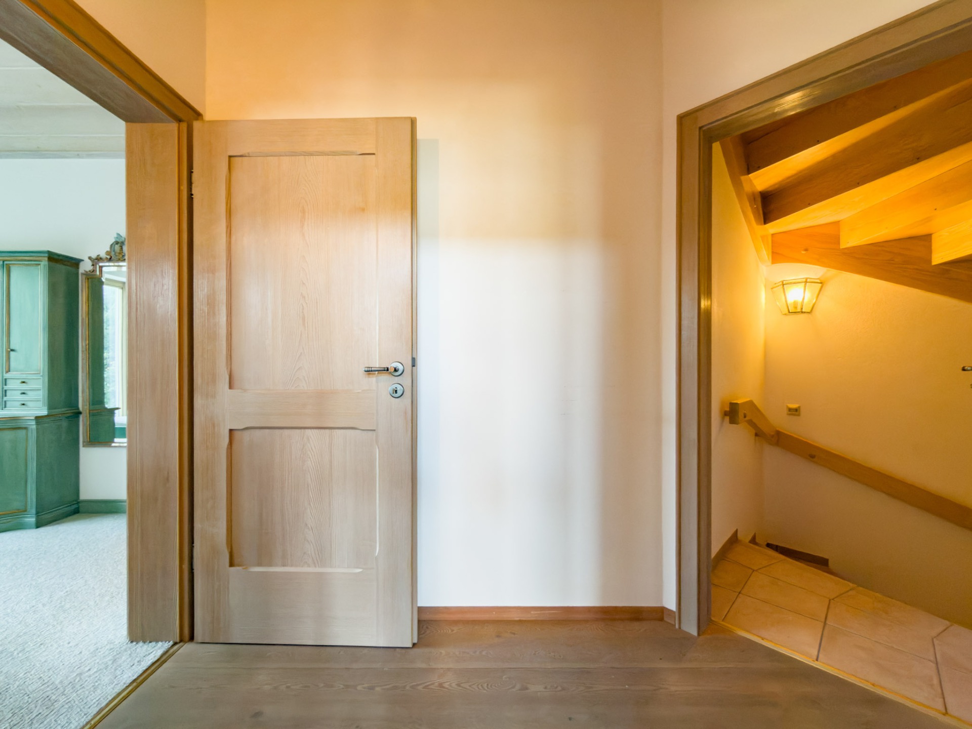 Zugang zum Elternbereich und Keller