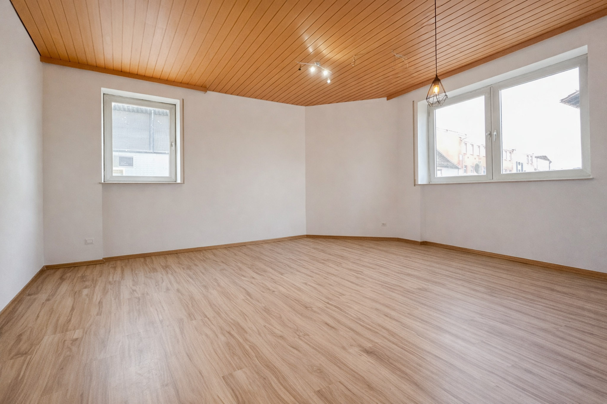 Büro 1