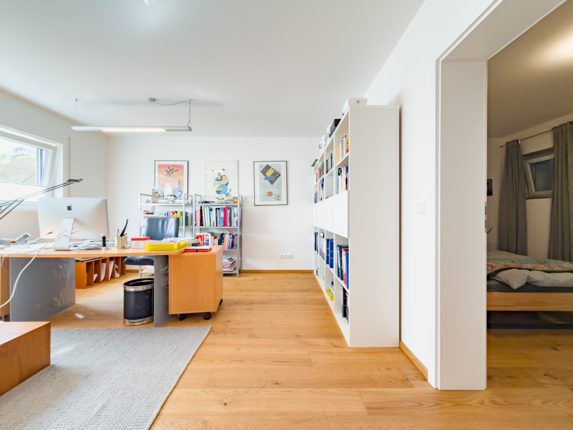 Büro UG