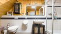 Badezimmer DG 