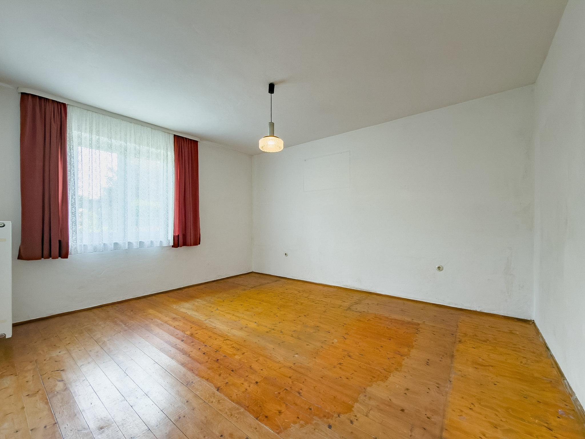 Schlafzimmer im EG
