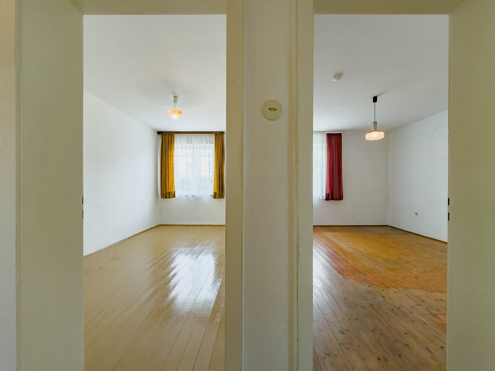 Durchgangszimmer im EG