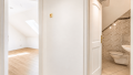 Flur mit Badezimmer