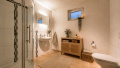 Badezimmer KG - KI generiert