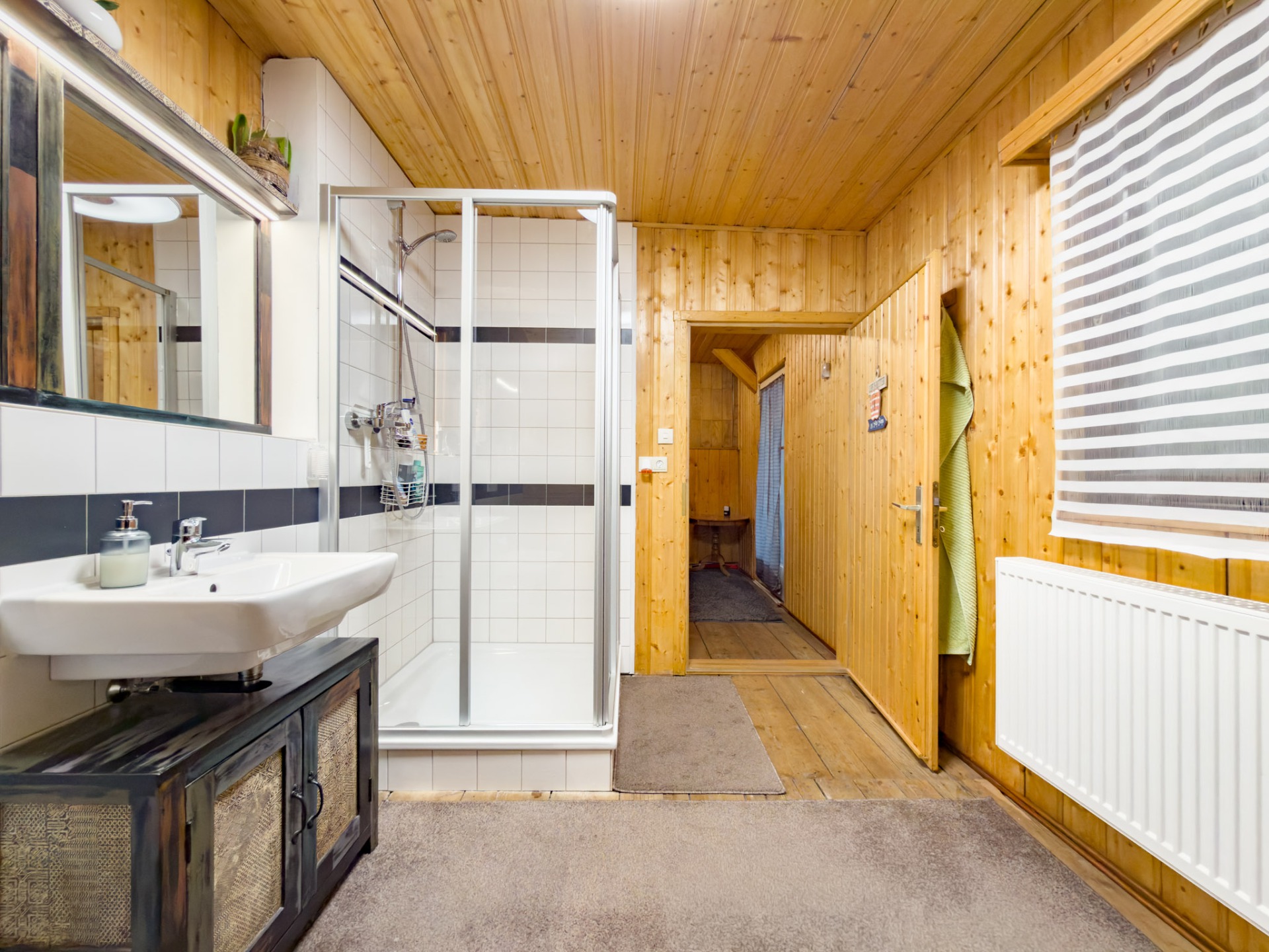 Badezimmer DG