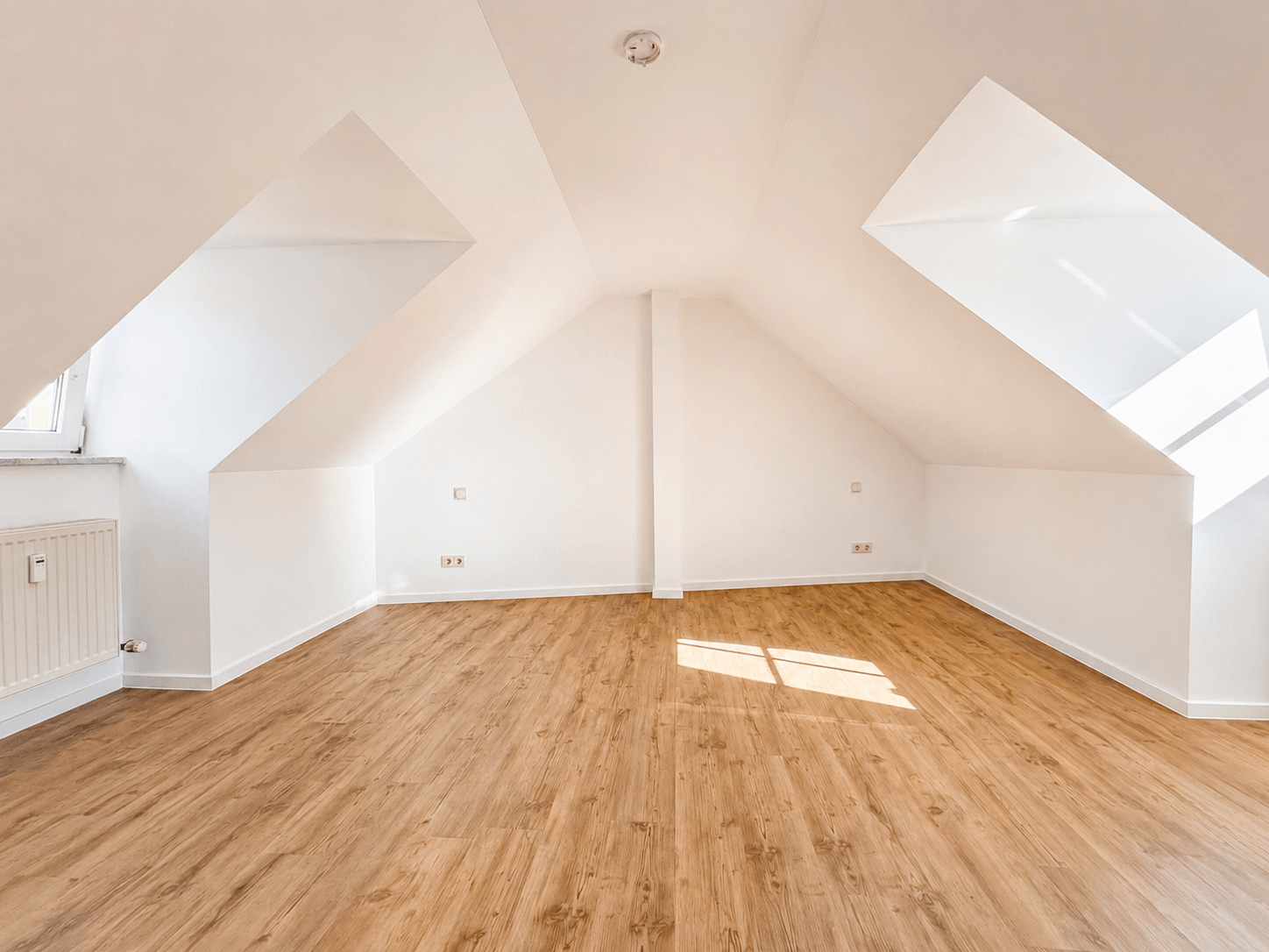 Büro oder Kinderzimmer