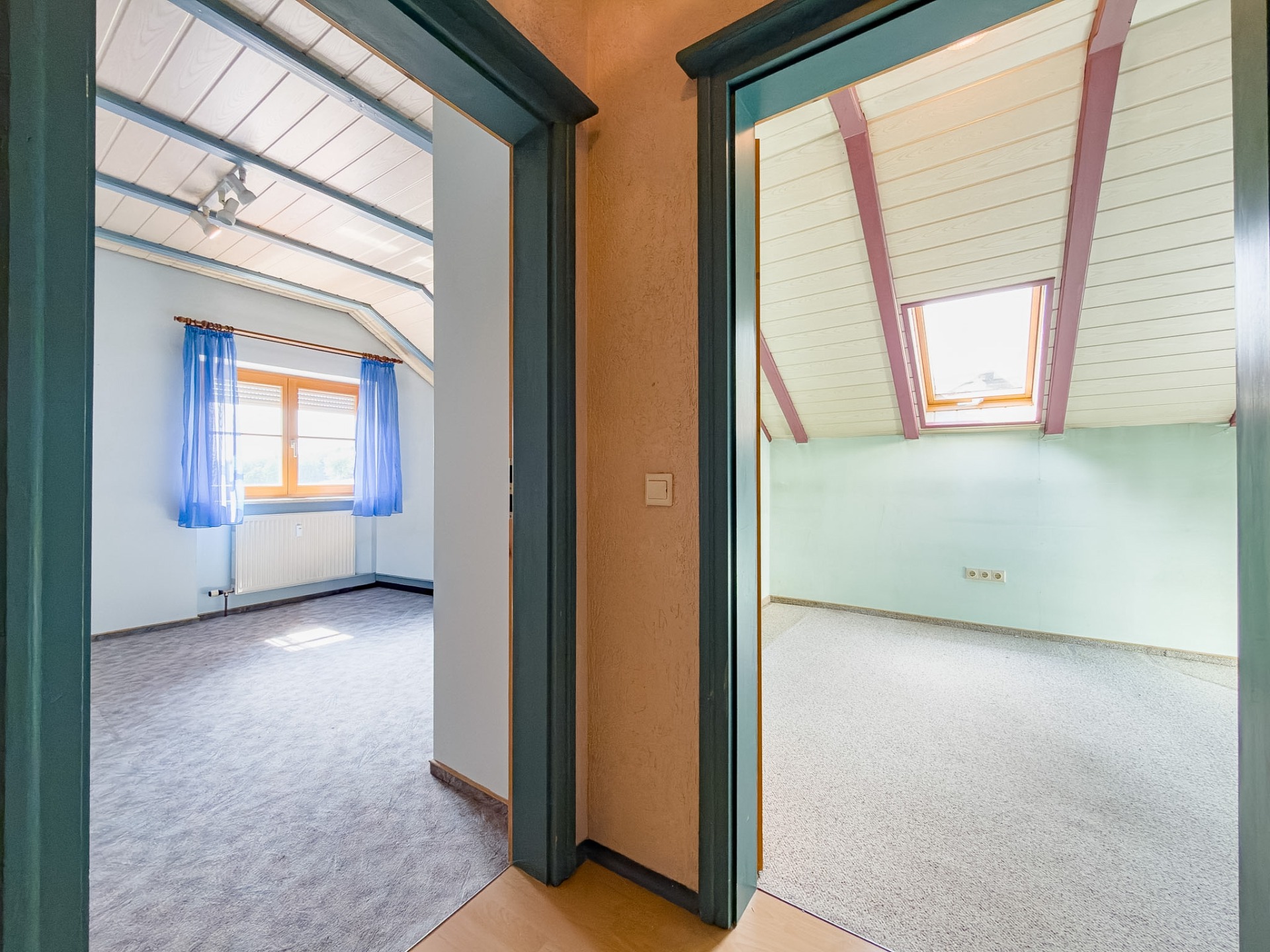 Büro / Gästezimmer im OG (Anbau)