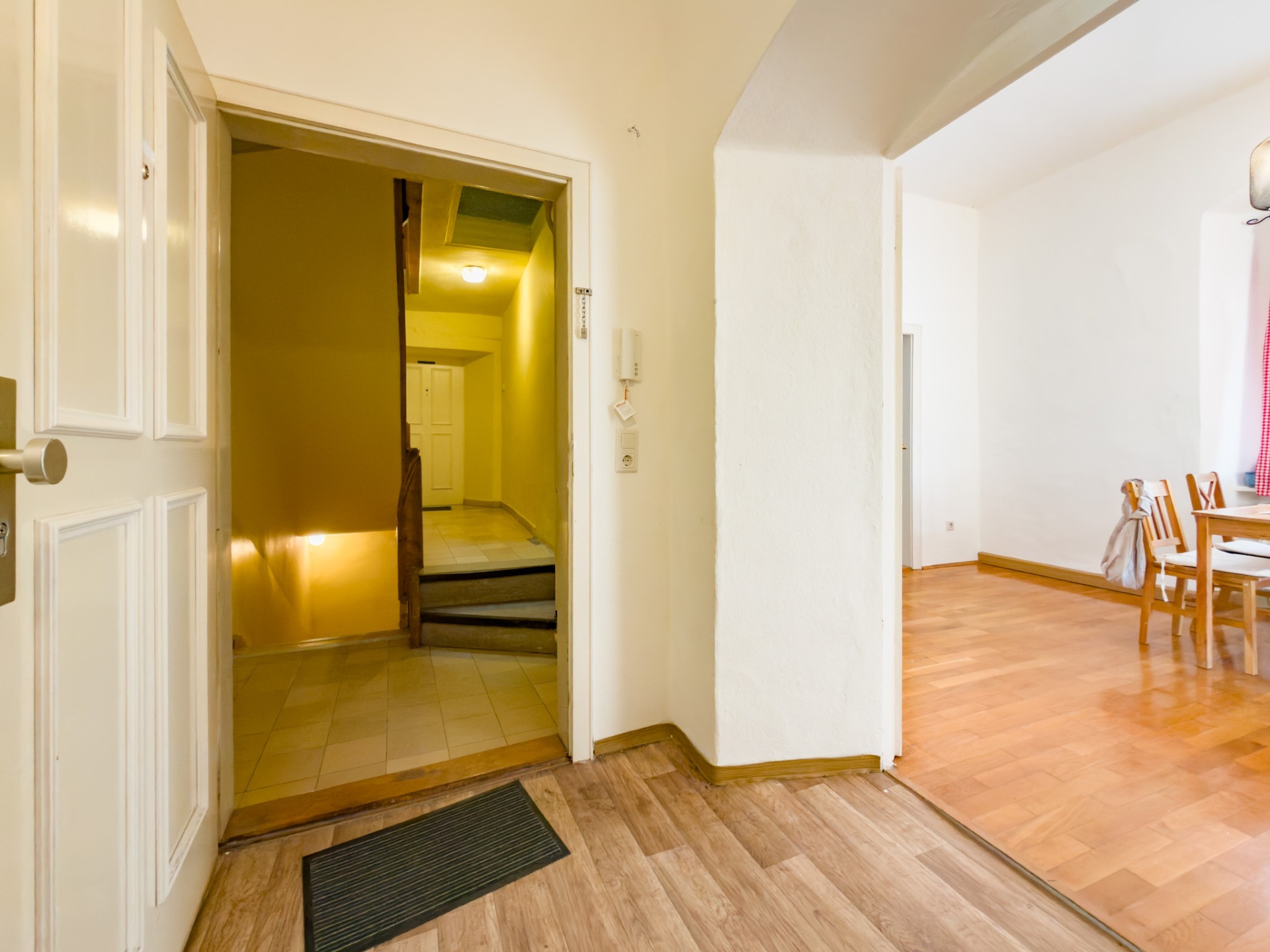 Blick ins Treppenhaus