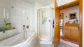 Badezimmer EG