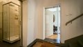Zugang zur Wohnung und zum Bad