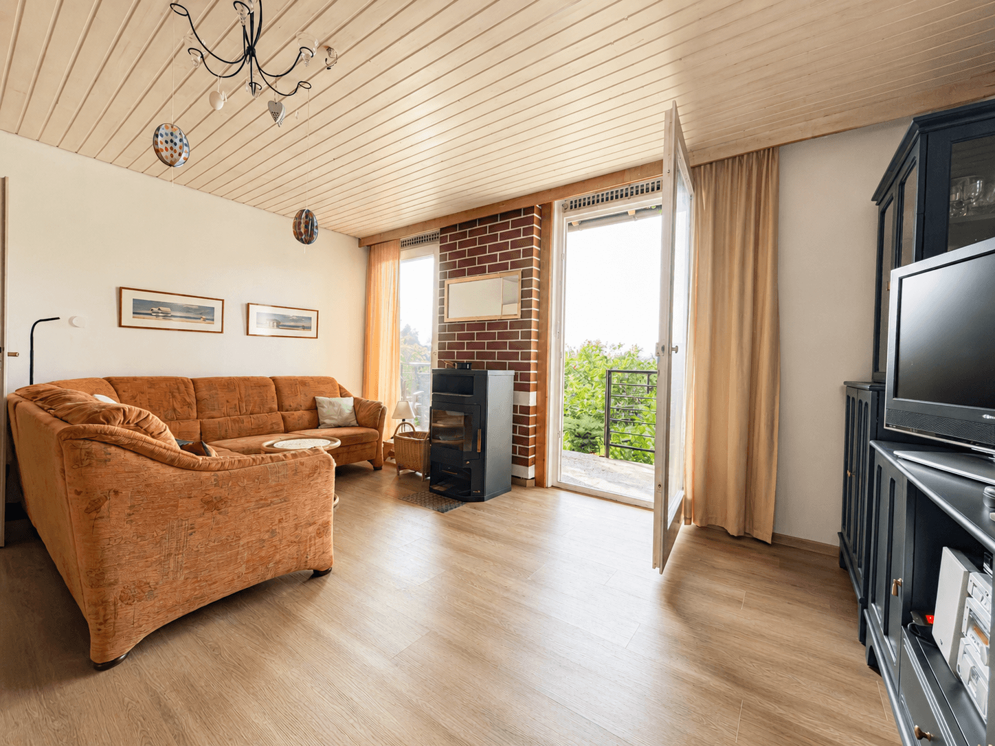 Wohnzimmer