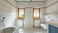 Badezimmer im OG (Anbau)
