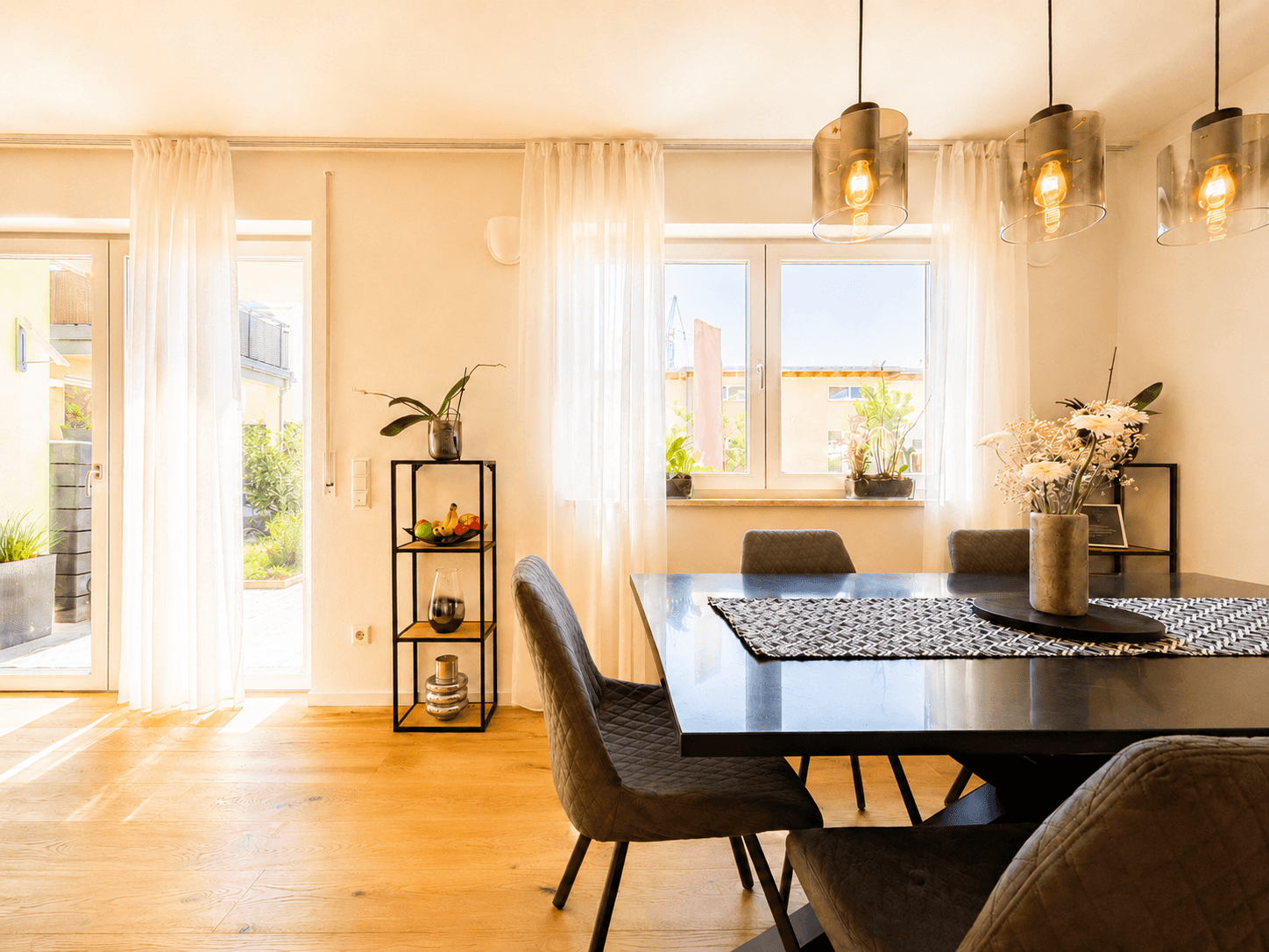 Wohn- und Esszimmer