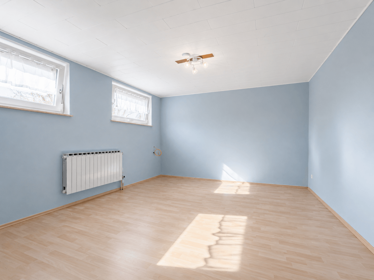 Schlafzimmer 1 im UG