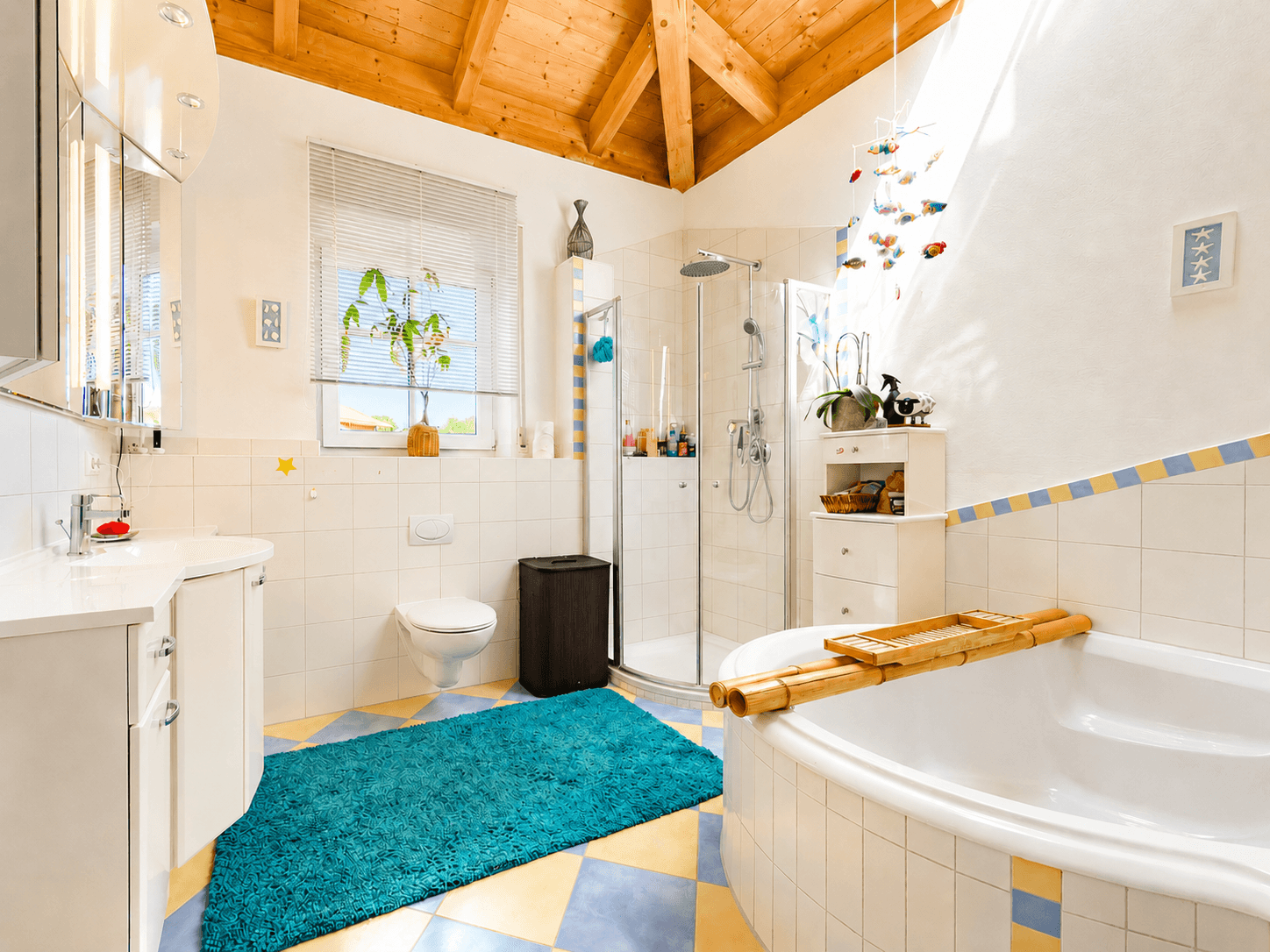 Badezimmer im OG