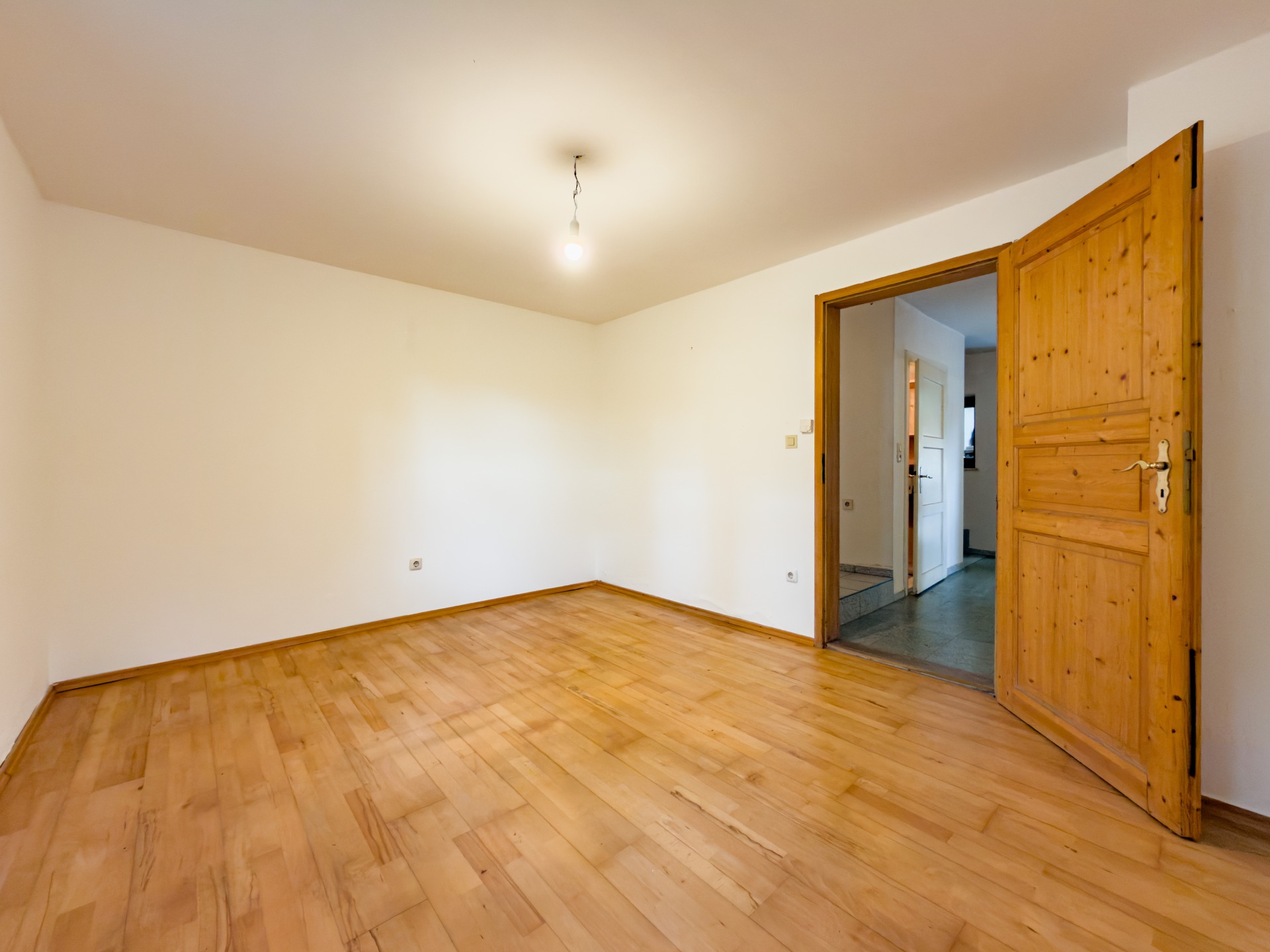 Wohnzimmer im EG