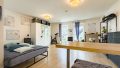 Wohn- und Schlafzimmer